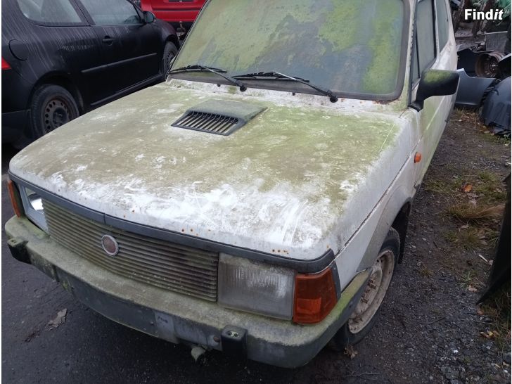 Myydään Fiat 900 Super Stella 5-speed 1984 varaosina