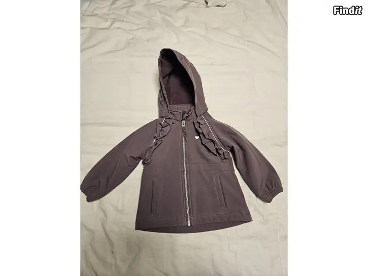 Säljes Softshell jacka storlek 80