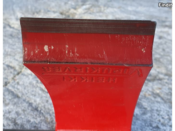 Myydään Kirves, Vipukirves/Leveraxe