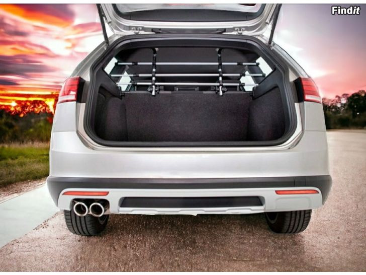 Myydään Autoon Uusi koirakalteri