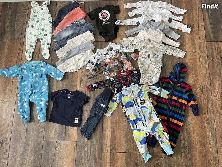 Säljes Klädpaket i storlek 50-56
