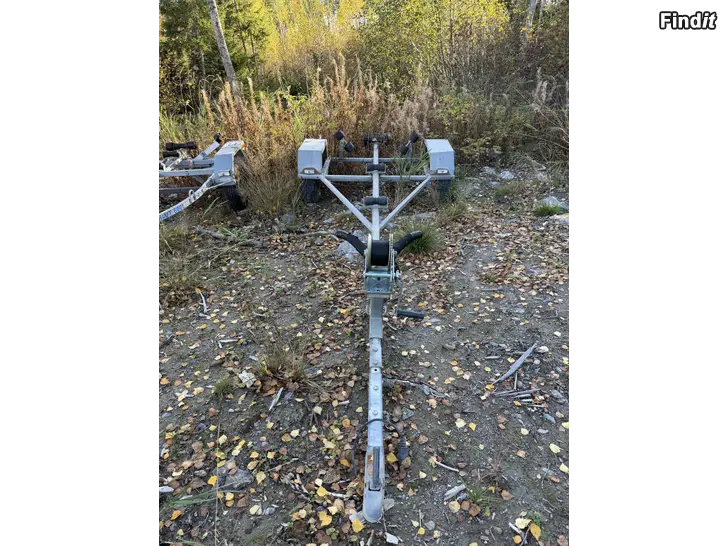 Myydään Säljes Trailer