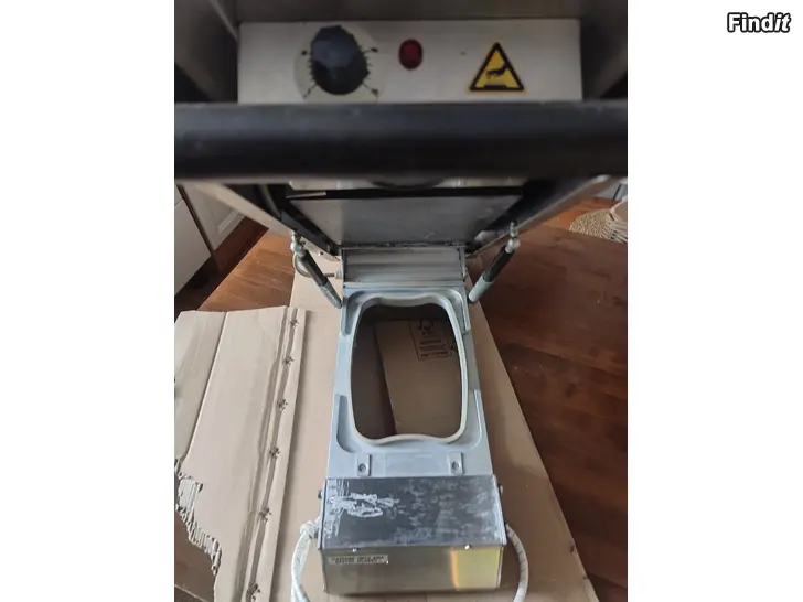 Myydään Pakkauskone