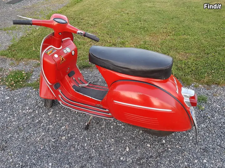 Myydään Vespa 180 Super Sport