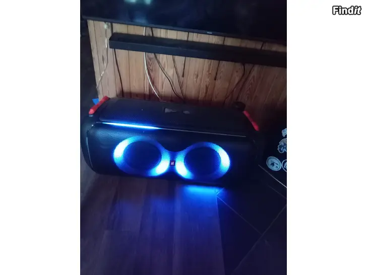 Säljes JBL 710