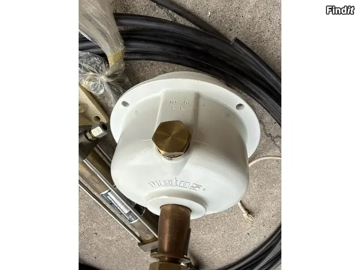 Myydään Vetus hydraulinen ohjausjärjestelmä