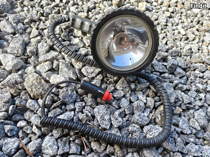 Säljes Strålkastare 12V
