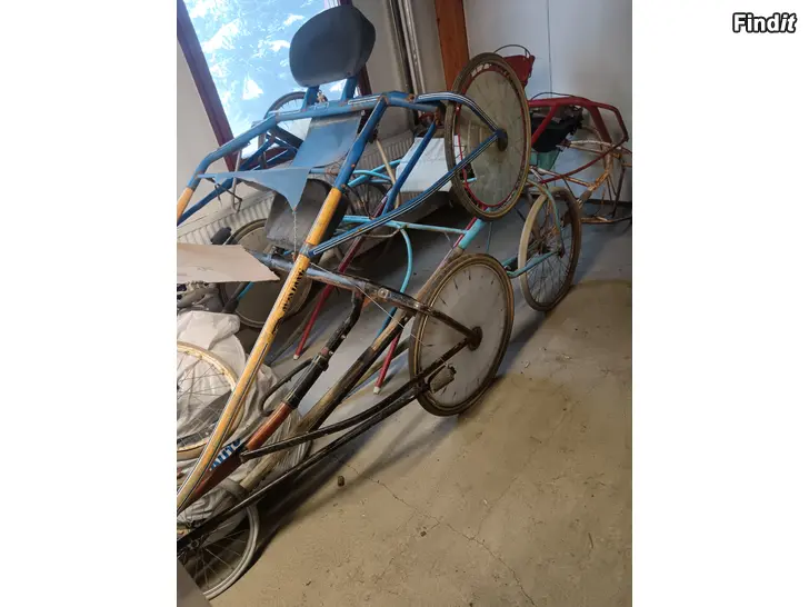 Säljes Häst travkärror