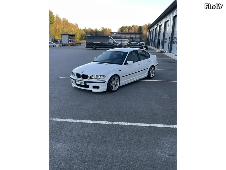Myydään Bmw 328i manual