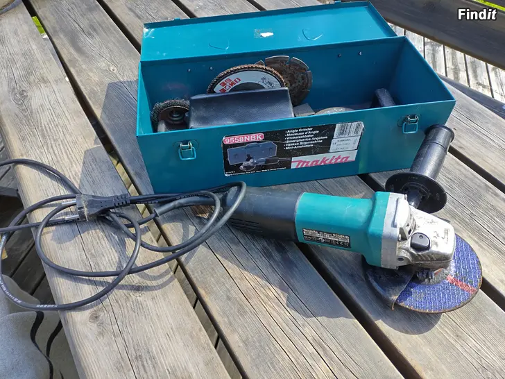 Myydään Makita kulmahiomakone 9558NB 125mm