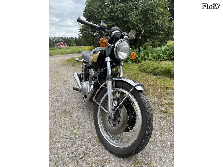 Säljes YAMAHA 750TX -72