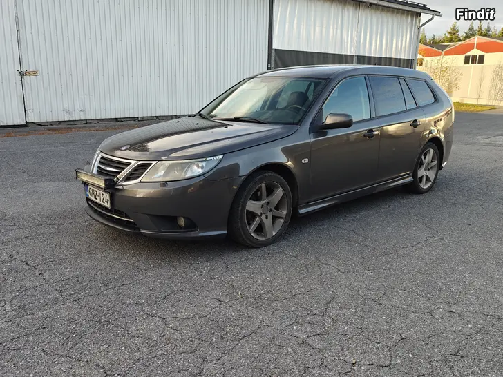 Säljes Saab 9-3 SportCombi 1.9TTiD PF Linear Business M6 185 hk