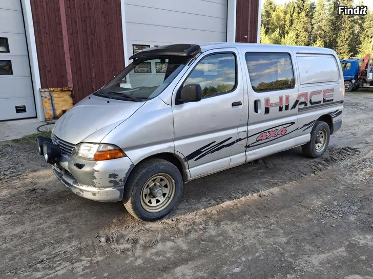 Säljes Toyota Hiace 4x4