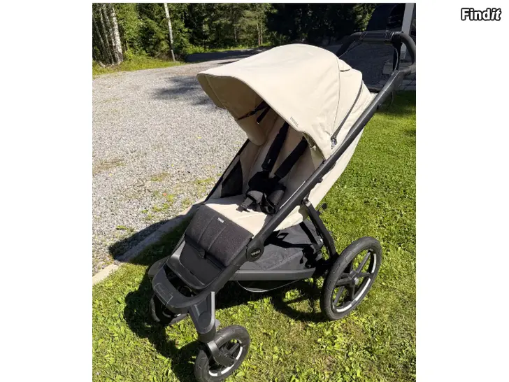 Säljes Thule urban glide 4 wheel