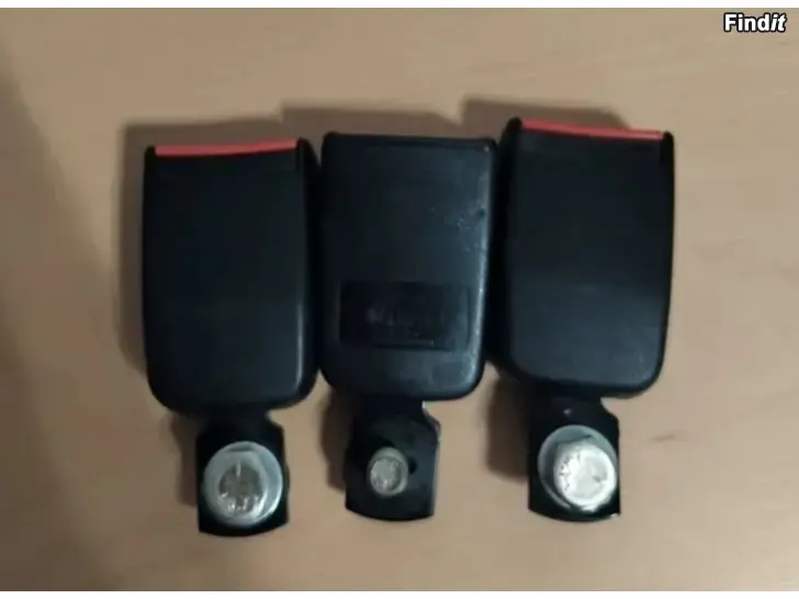 Myydään Turvavyönlukkot