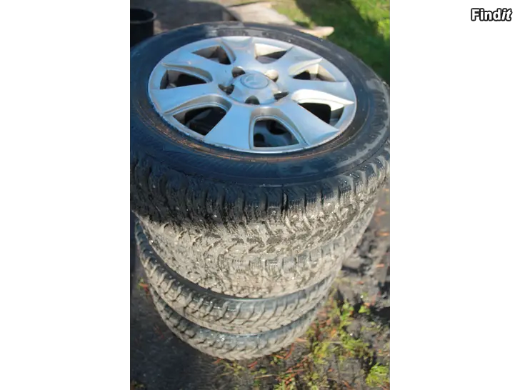 Säljes Vinterdäck Mazda , Volvo