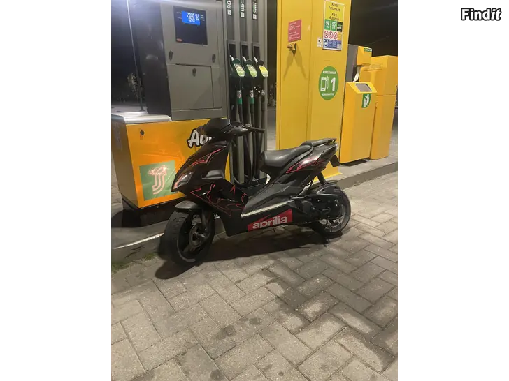 Säljes Aprilia Sr 50