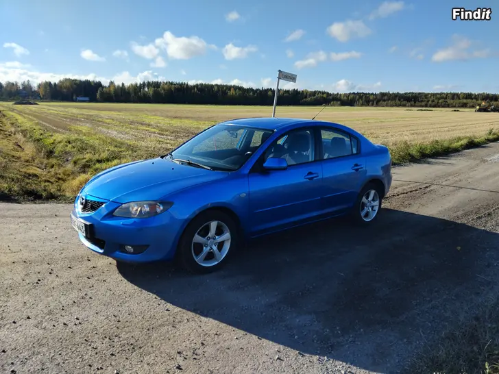 Myydään Mazda 3 1.6 bensa manuaali vm 2005