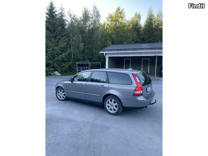 Säljes Volvo v50