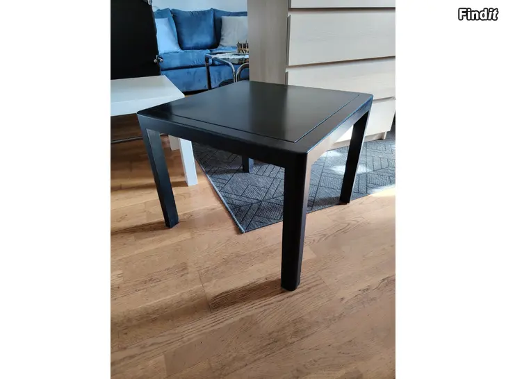 Säljes Soffbord