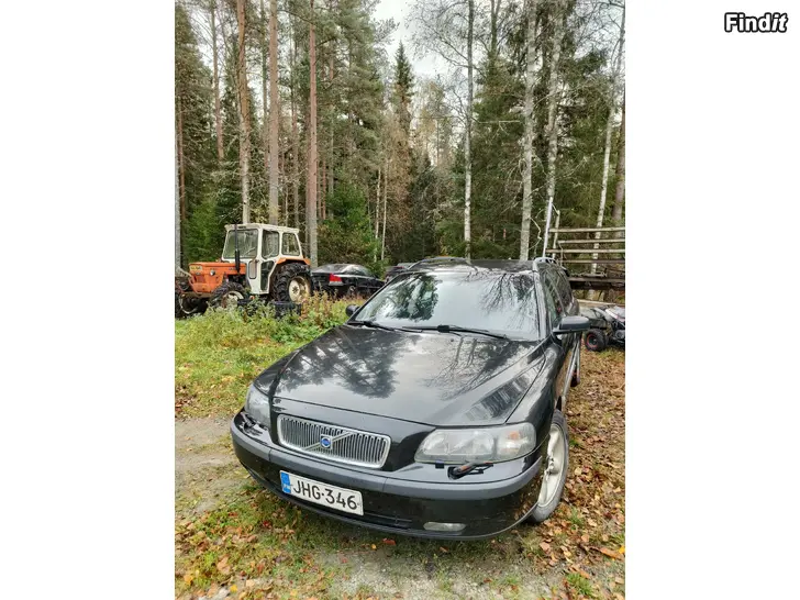Säljes V70 D5 reservdelsbil/projekt