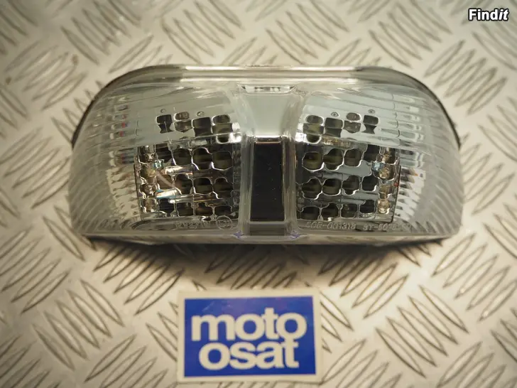 Myydään Yamaha FZ1 06-15 osia