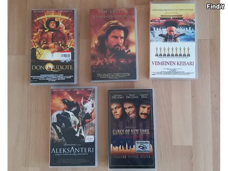 Myydään 5kpl VHS elokuva -hinta 8e