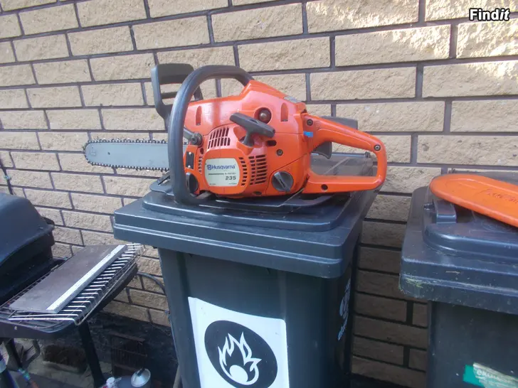 Myydään Husgvarna 235