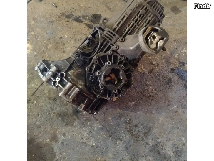 Myydään 01a dsw vaihdelaatikko vag