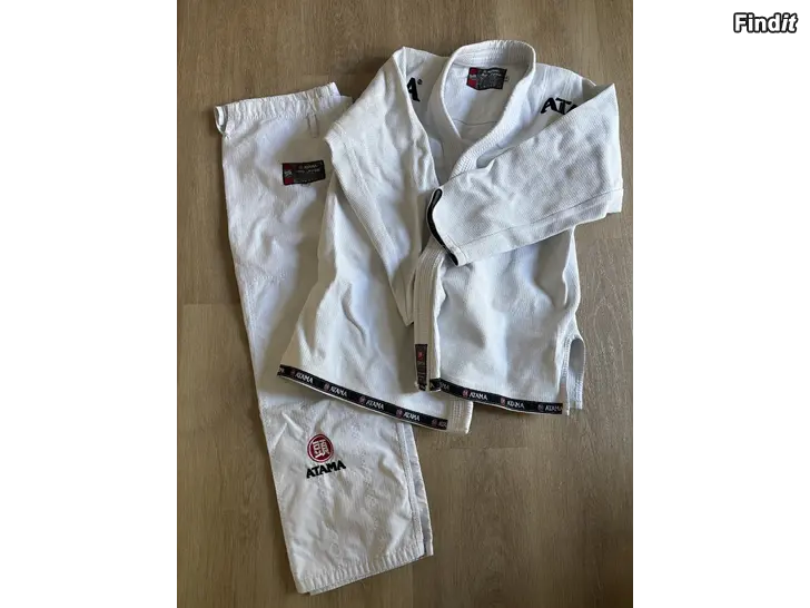 Säljes BJJ gi och bälte