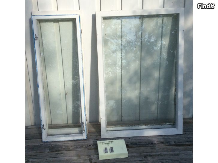 Säljes Gamla fönster set