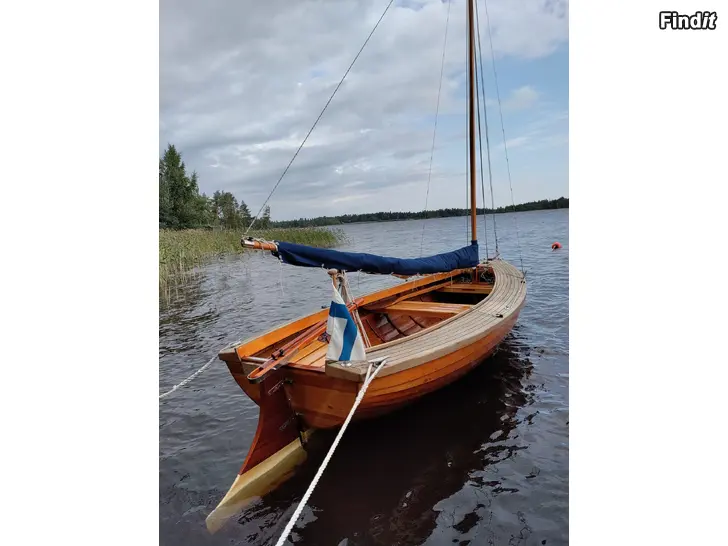 Säljes Vacker segelbåt