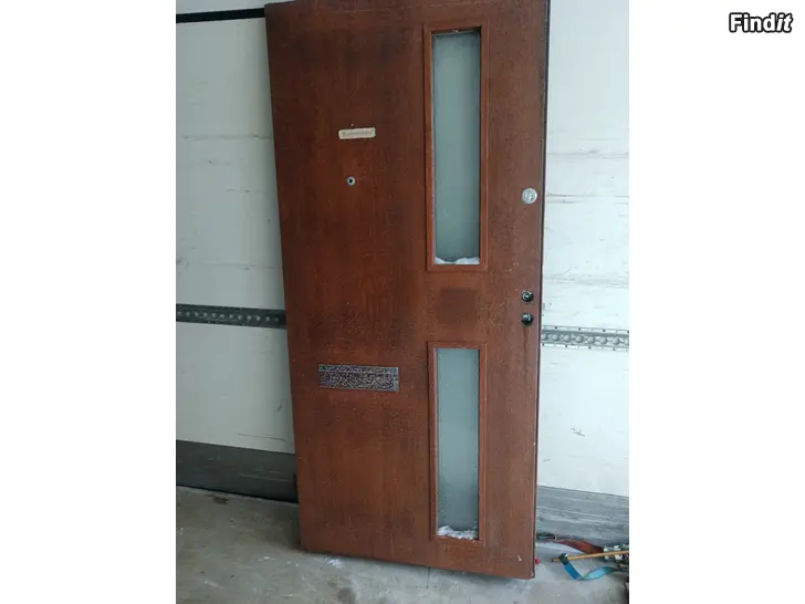 Myydään Billiga ytterdörrar 10x21