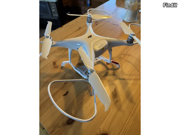Säljes DJI Phantom 4 pro + V.2