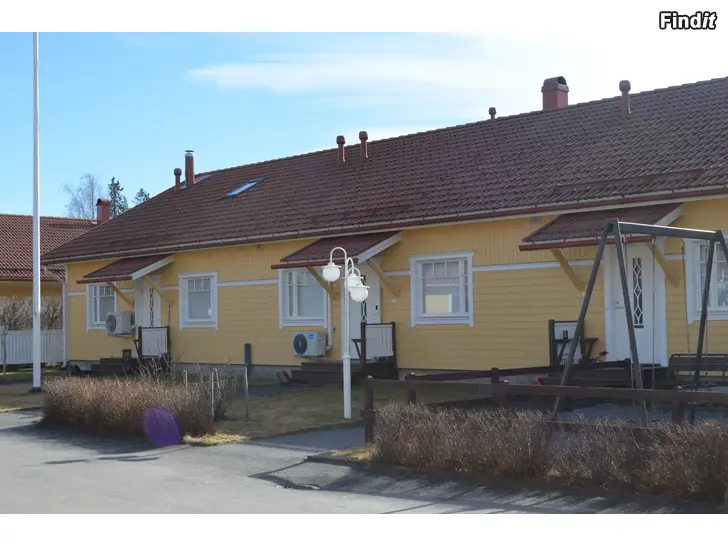 Myydään TILL SALU Radhus lägenhet, Korsholm Böle 2011 - 3h + k + s + w + at + p