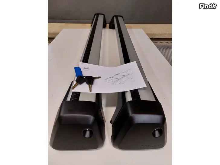 Myydään Volvo XC90 mk2 OEM Kattotelineet/Takräcken 32270141 vm. 2016