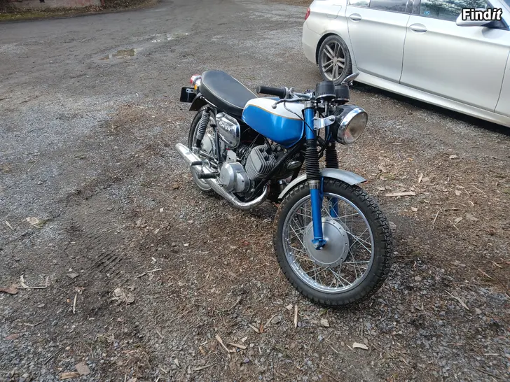 Myydään Suzuki T 250