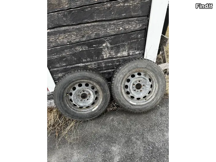 Säljes 5x120 Plåtfälgar med ok gummi
