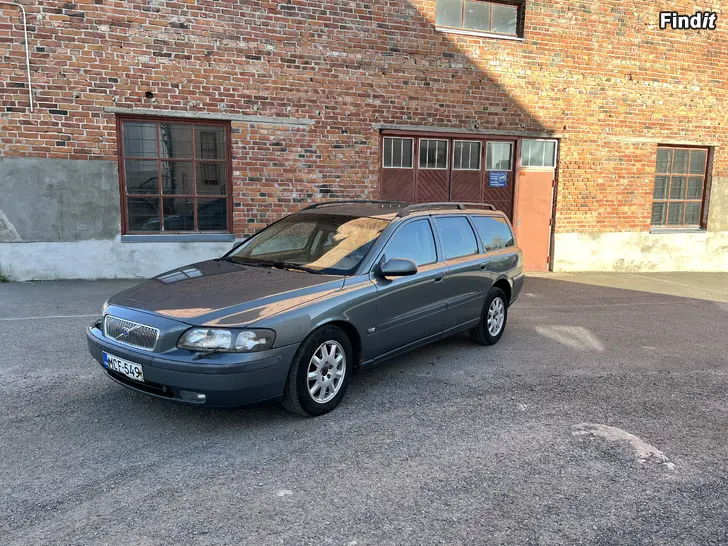 Myydään Volvo V70, 2.4 Bensa, 2001