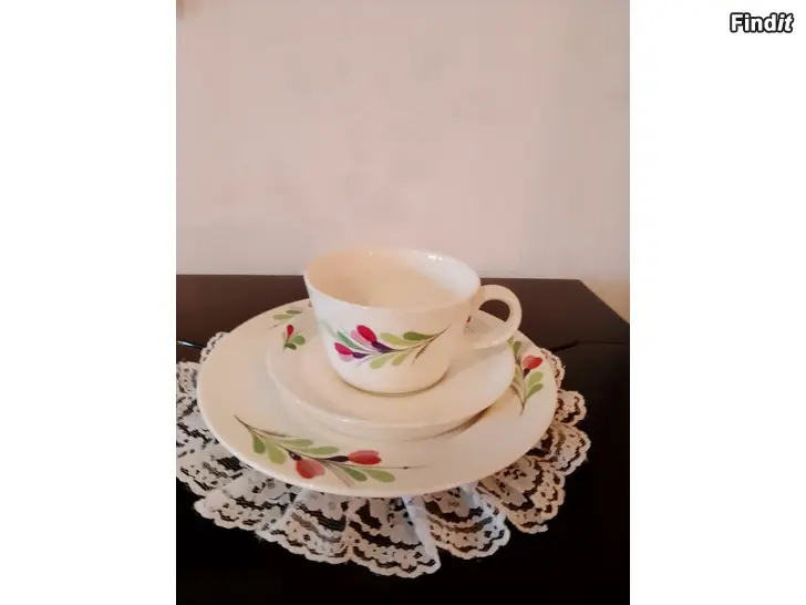 Säljes ARABIA KAFFEKOPPAR