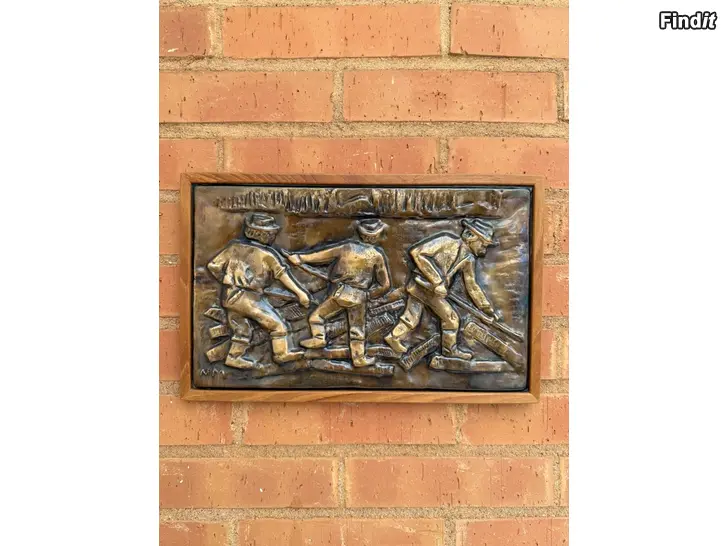 Säljes Väggrelief i koppar Painometalli Made in Finland