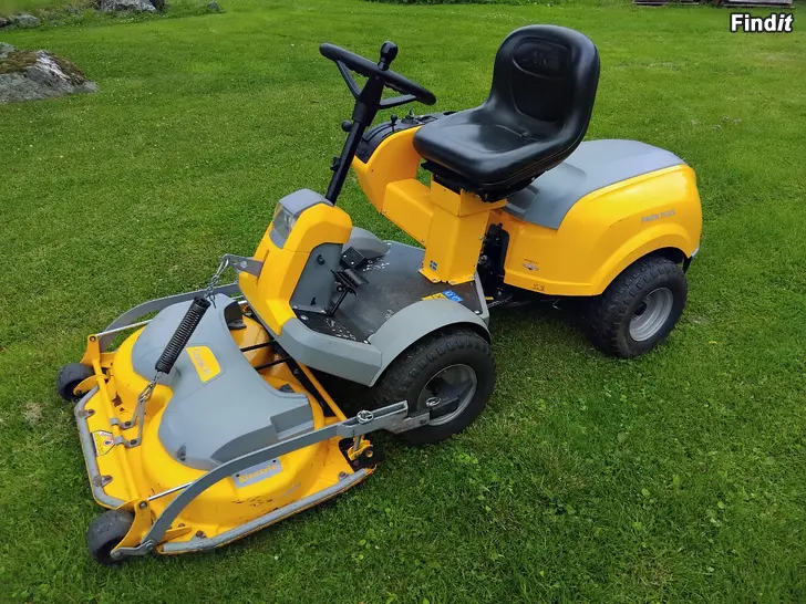 Säljes Stiga Park Plus Gräsklippare