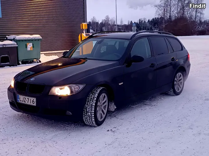 Myydään BMW e91 2008