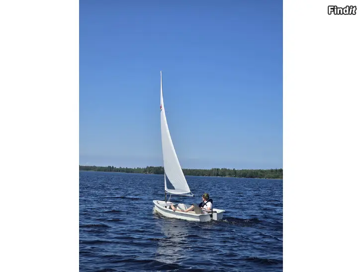 Säljes Segelbåt