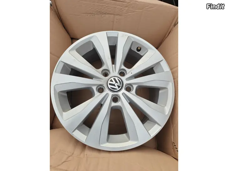 Myydään Vw golf 5112 vanteet