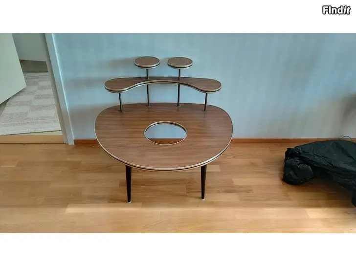 Myydään Kukkapöytä  50-60luku