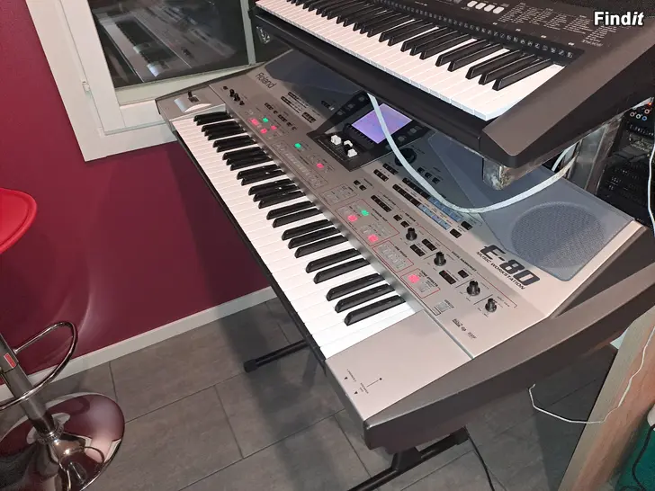 Säljes Roland E80 Keyboard