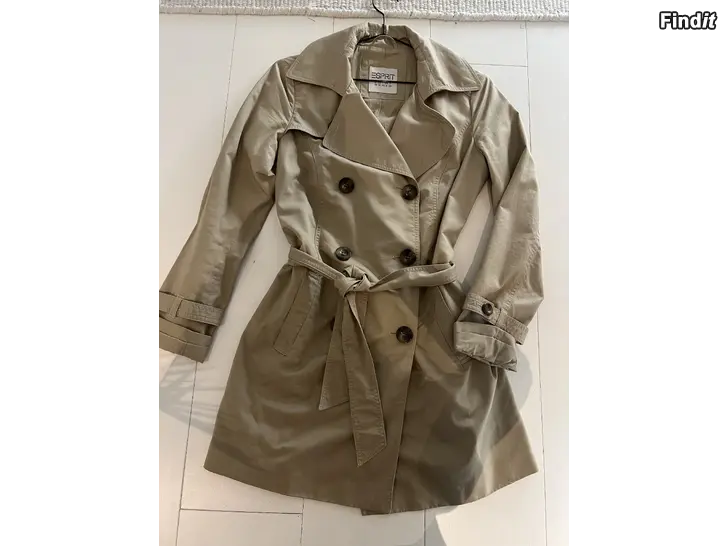 Säljes Trenchcoat  38