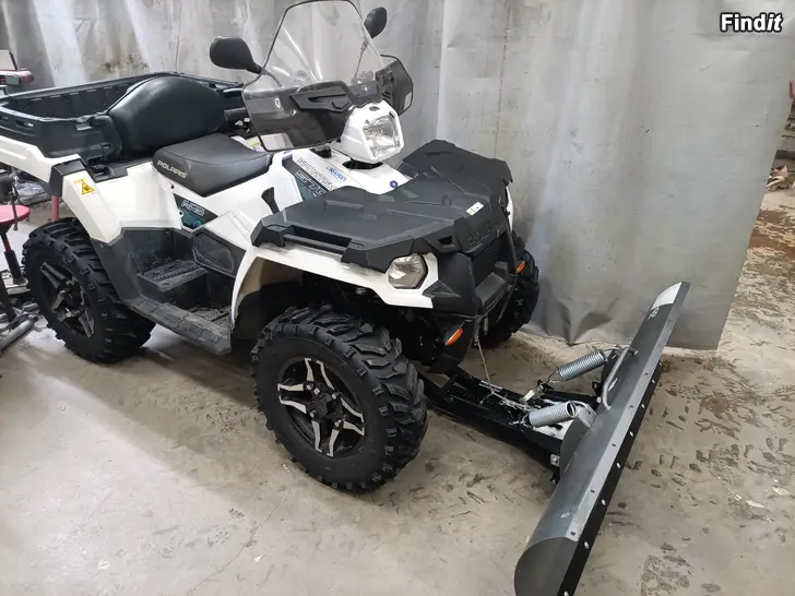 Myydään Sportsman X2 570 med schaktblad