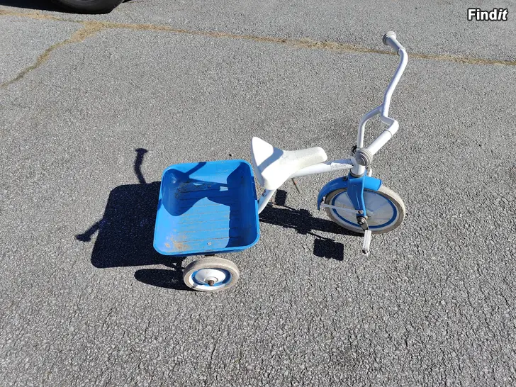 Säljes Vintage trehjuling för barn